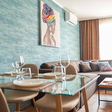 Инфинити Burgas Екстер'єр фото
