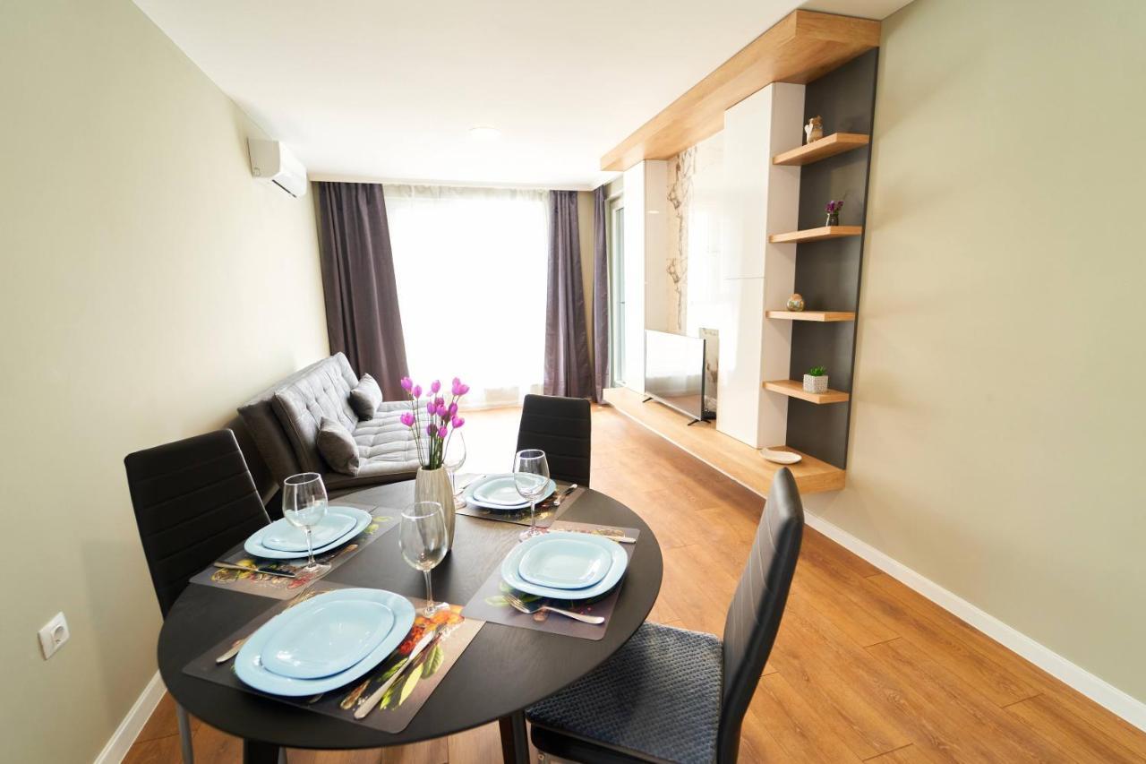 Инфинити Burgas Екстер'єр фото