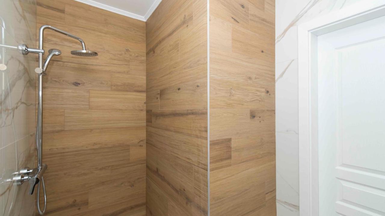 Инфинити Burgas Екстер'єр фото